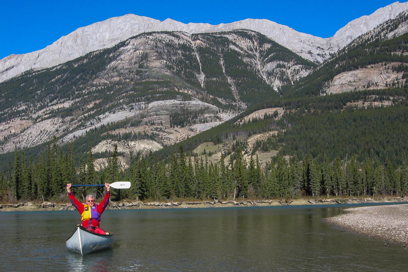 Canoeing Athabsca River - Explore Jasper