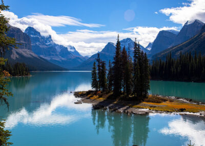 Maligne Lake - Explore Jasper
