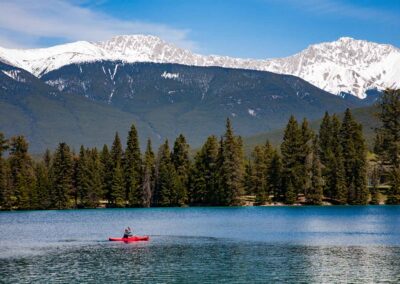 Lac Beauvert - Explore Jasper