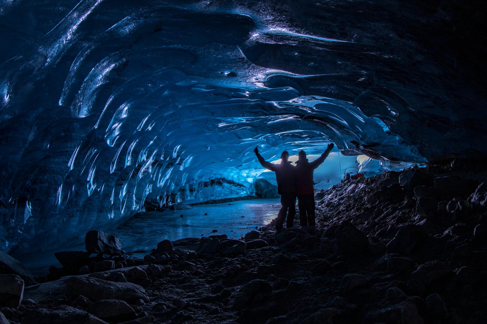 Ice Caves Athabasca Glacier - Explore Jasper. 
