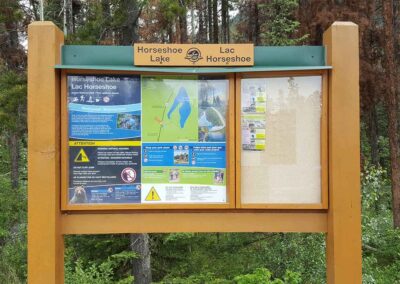Horseshoe Lake Trailhead Sign - Explore Jasper